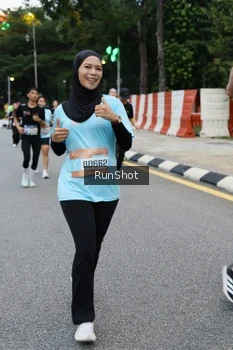 Runner Photo 4297397