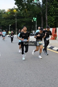 Runner Photo 4297398