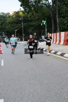 Runner Photo 4297415