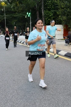 Runner Photo 4297420