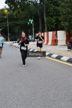 Runner Photo 4297422