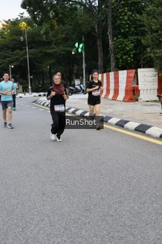 Runner Photo 4297425