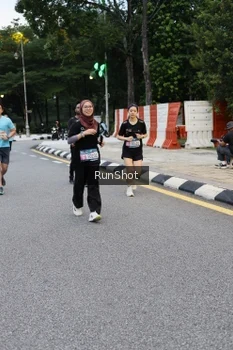 Runner Photo 4297426