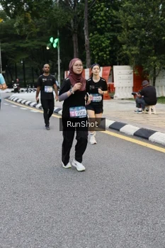 Runner Photo 4297438