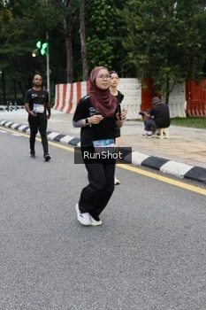 Runner Photo 4297439