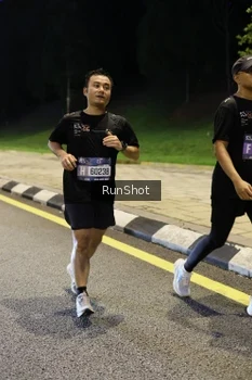Runner Photo 4297441
