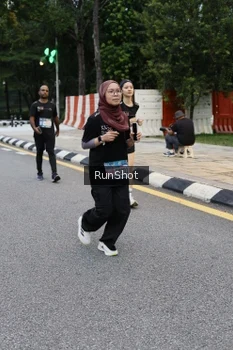 Runner Photo 4297447