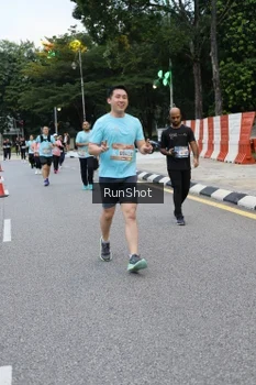 Runner Photo 4297448