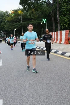 Runner Photo 4297449