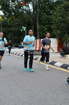 Runner Photo 4297458