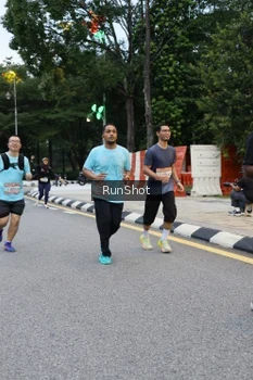 Runner Photo 4297461