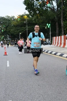 Runner Photo 4297462