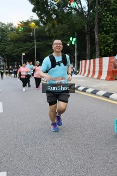 Runner Photo 4297466