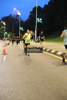 Runner Photo 4297475