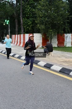 Runner Photo 4297477