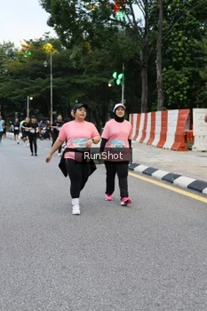 Runner Photo 4297499