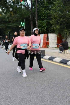 Runner Photo 4297503