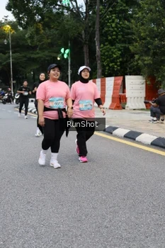 Runner Photo 4297511