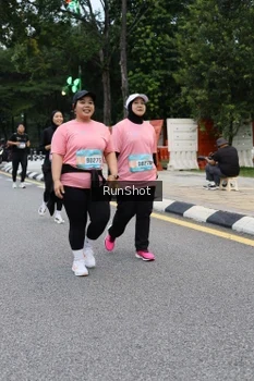 Runner Photo 4297512