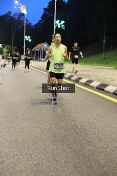 Runner Photo 4297514