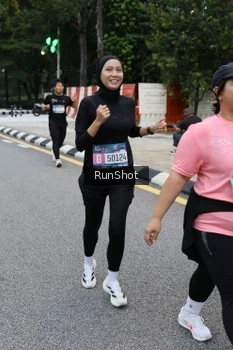 Runner Photo 4297517