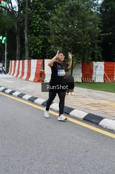 Runner Photo 4297521
