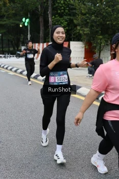 Runner Photo 4297522
