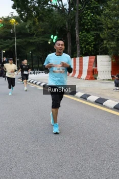 Runner Photo 4297540