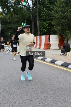 Runner Photo 4297554