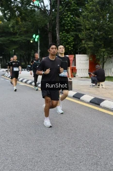 Runner Photo 4297556