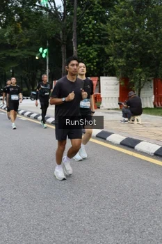 Runner Photo 4297559