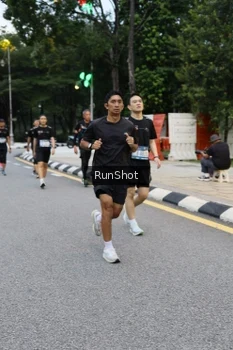Runner Photo 4297560