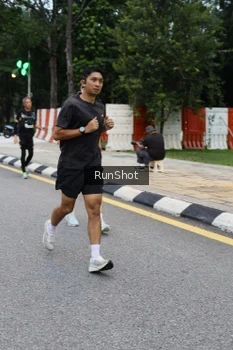 Runner Photo 4297566