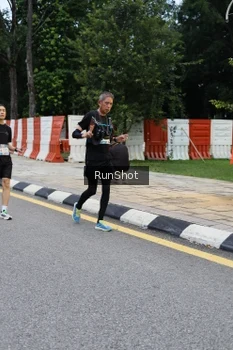 Runner Photo 4297581