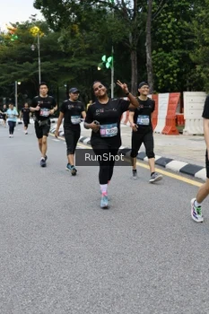 Runner Photo 4297594
