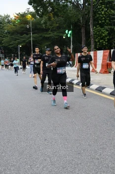 Runner Photo 4297600