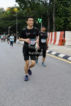 Runner Photo 4297610