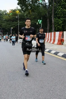 Runner Photo 4297613