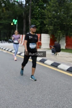 Runner Photo 4297618