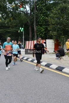 Runner Photo 4297641
