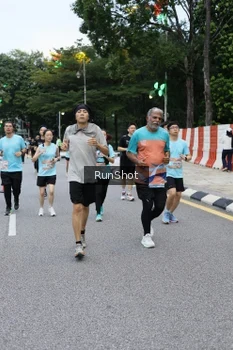 Runner Photo 4297651