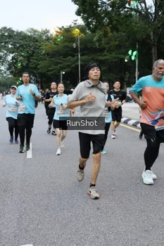 Runner Photo 4297663