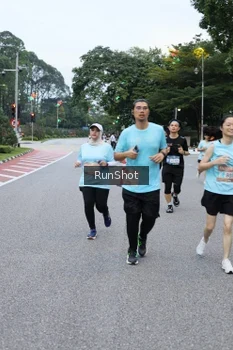 Runner Photo 4297667