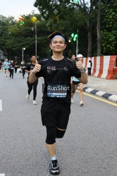 Runner Photo 4297687