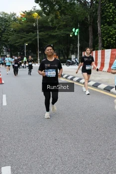 Runner Photo 4297691