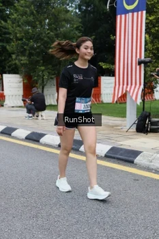 Runner Photo 4297699