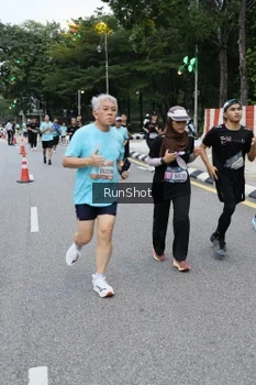 Runner Photo 4297717