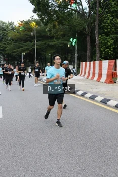 Runner Photo 4297740