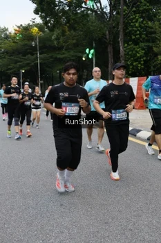 Runner Photo 4297745