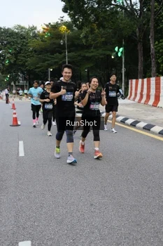 Runner Photo 4297749